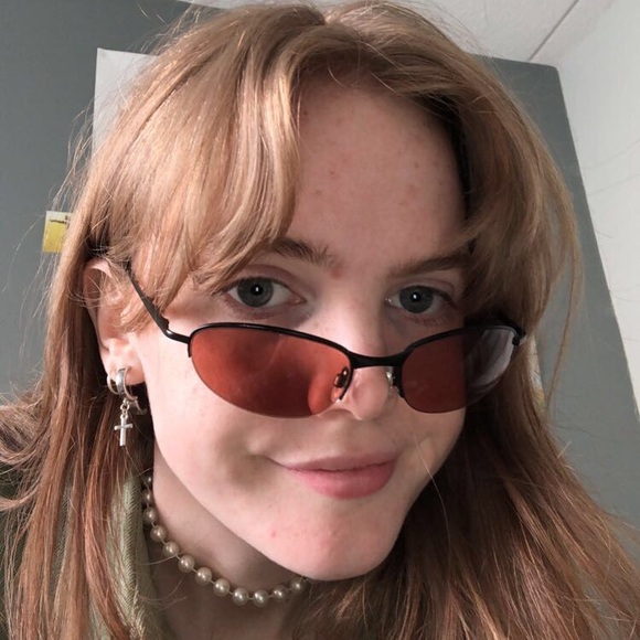 Meet your Posher, Rosie - Picture 1 of 1